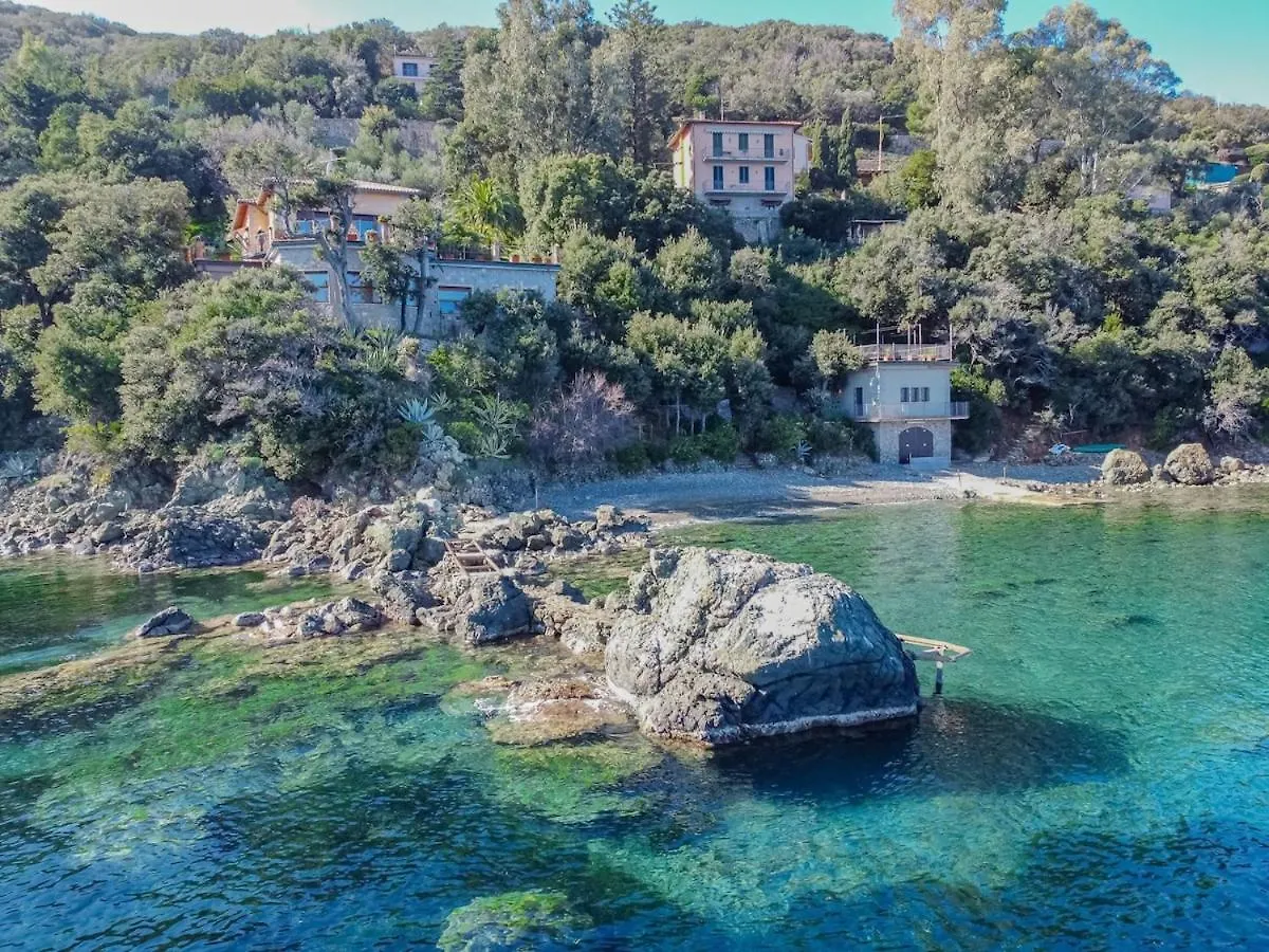 Villa Adriana Marciana Marina
